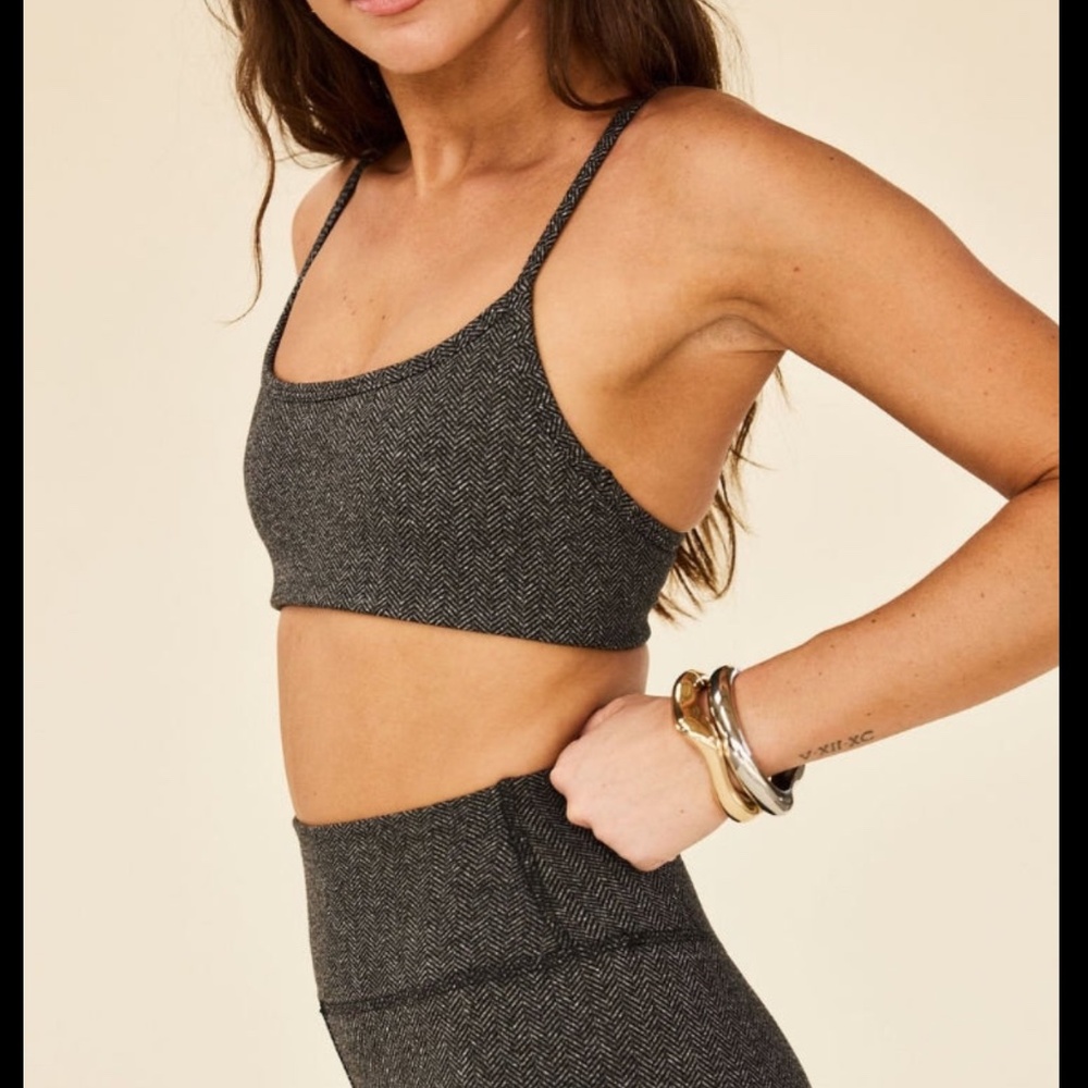 Strut This- Java bra- herringbone